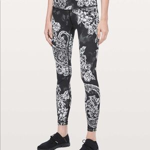 Lululemon Wunder Under *Engineered Painted Paisley